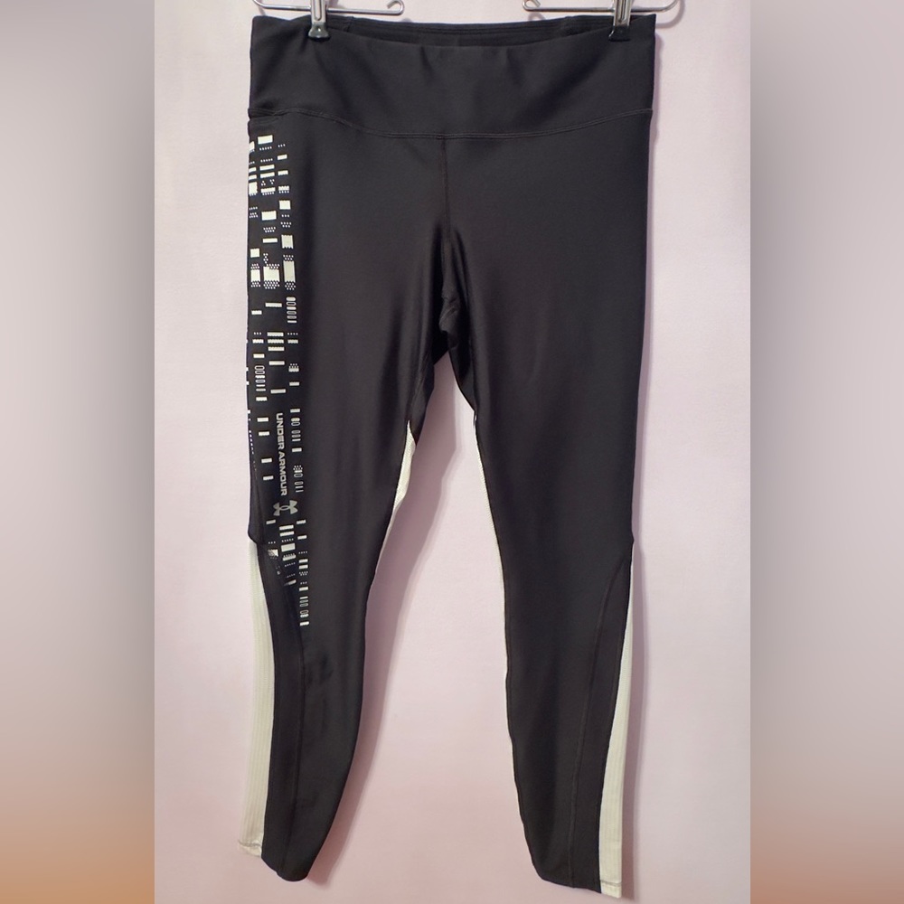Under Armor Leggings with Pocket